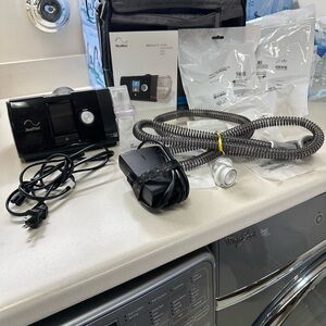 ResMed AirSense 10 AutoSet Connected CPAP Machine with Accessories